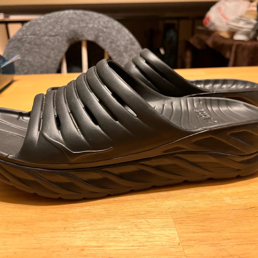 Hoka Ora Recovery Mens Size 12 Slides